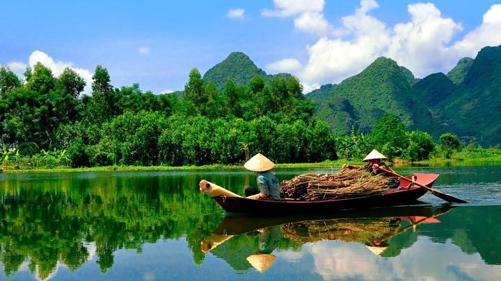Thu hút Khách Hàng Bảo Hiểm với Video Tư vấn từ Hotspot Matrix