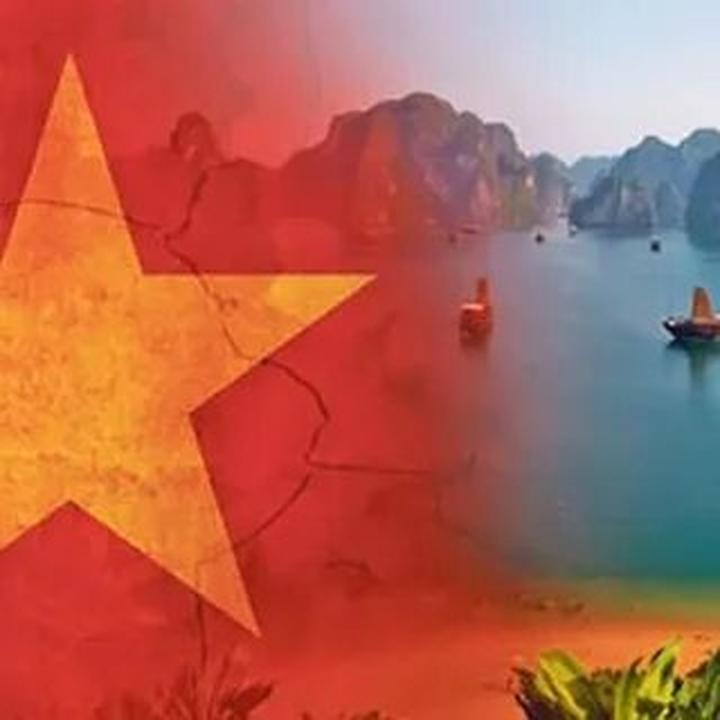 Hotspot Matrix và Pháo: “Nếu có thể khiến ai đó đồng cảm bằng chính tổn thương của mình,